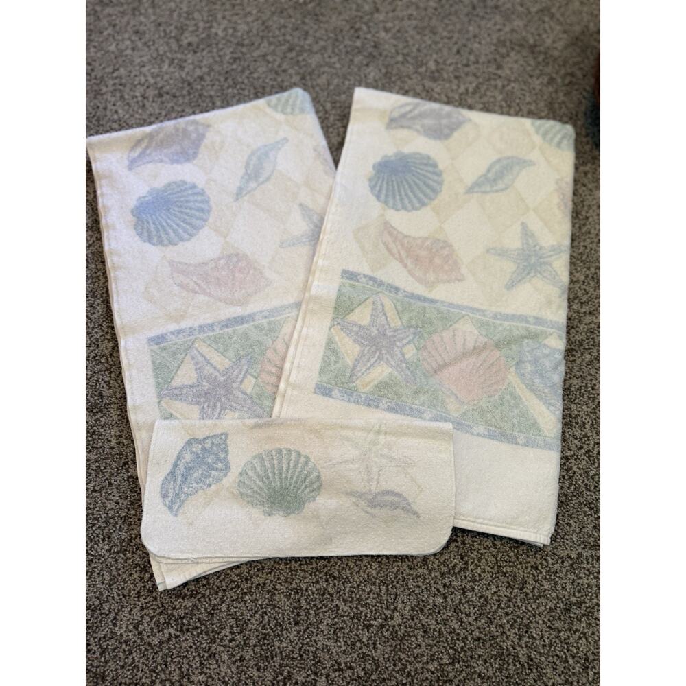 Vintage 90s Seashell Print Bath Towel Set Cotton Peach Blue Cream Mermaid Pastel